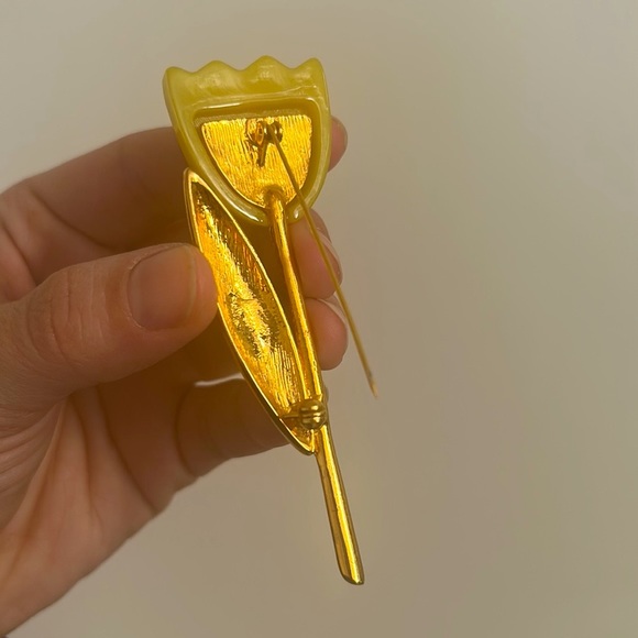 Vintage Flower Pendant - Picture 3 of 4